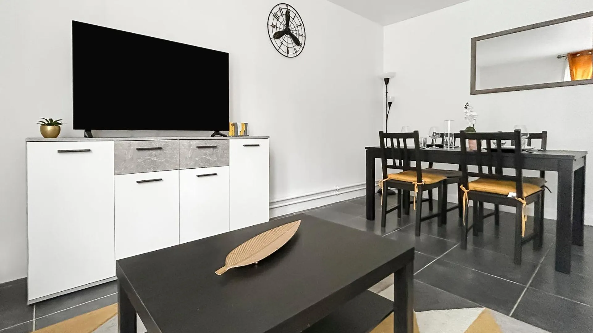 Confort Et Calme En Coeur De Villes Beauvais Apartment